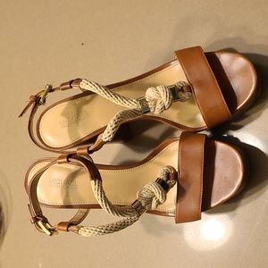 Michael kors 👠 heels  size 8